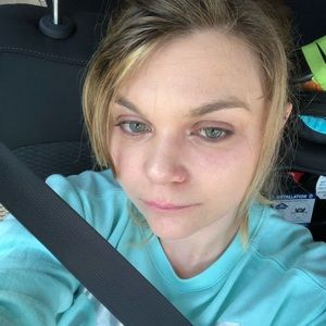 Meet your Posher, Deanna